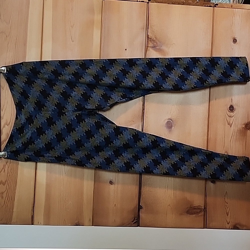 Lularoe Leggings, Multicolor/Puzzle Pattern, Women's Size "Tall and Curvey"